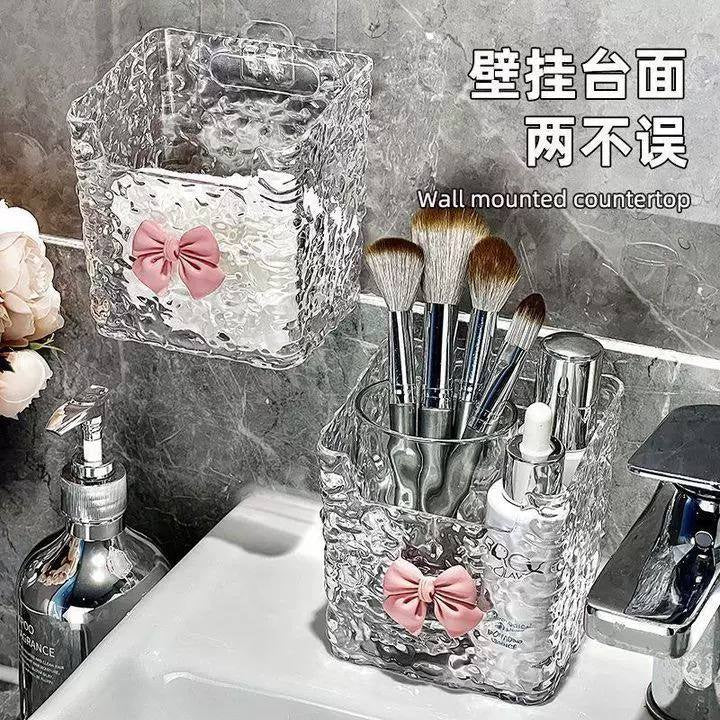 حامل فرش الميكب والإكسسوارات الأكريليك🧼✨